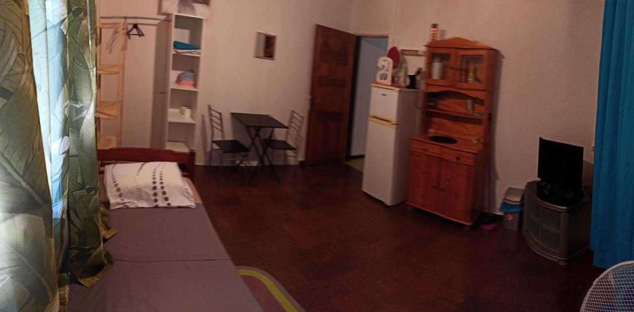 Appartamento Locatriolet Saint-Denis Esterno foto