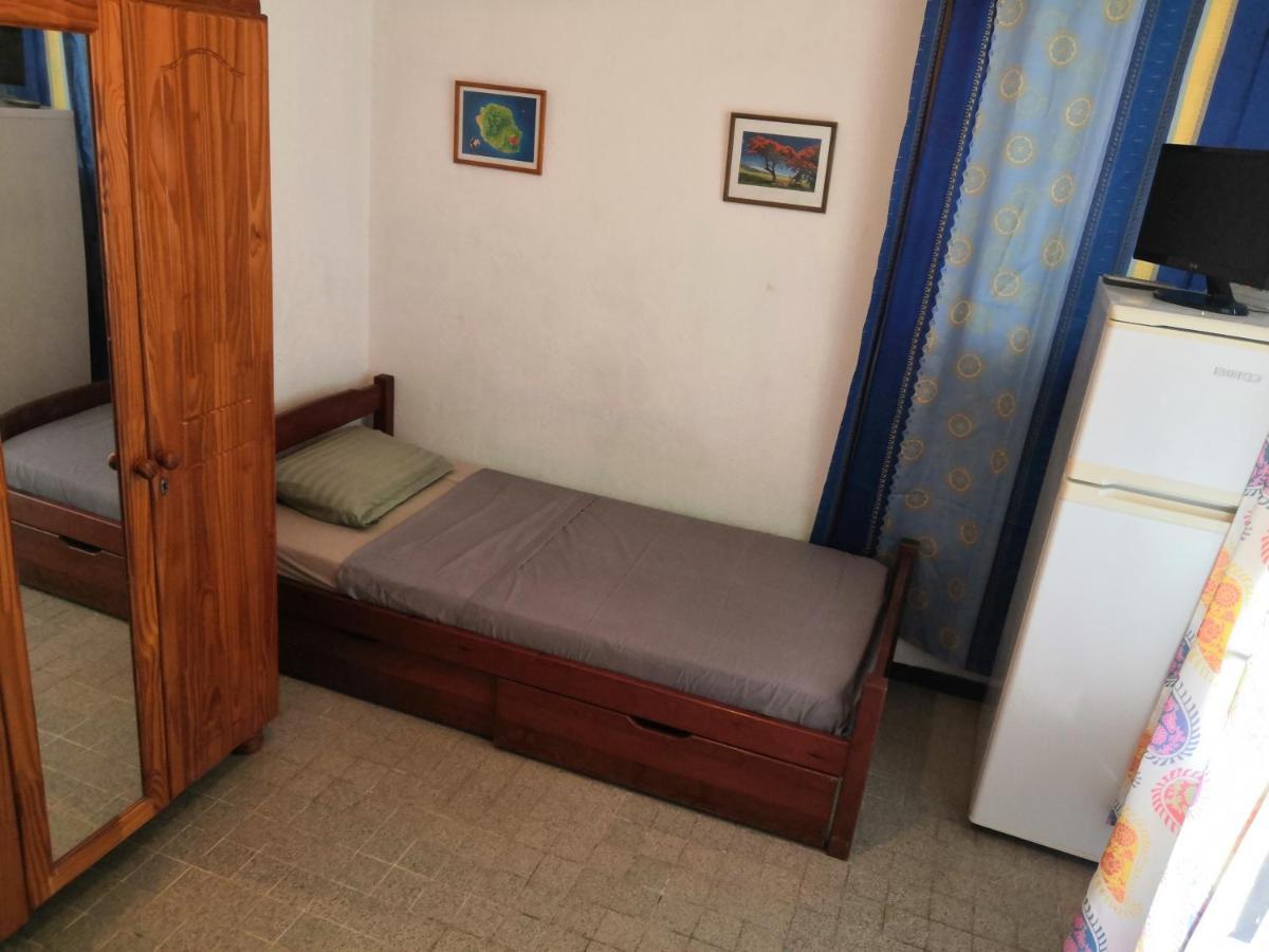 Appartamento Locatriolet Saint-Denis Esterno foto